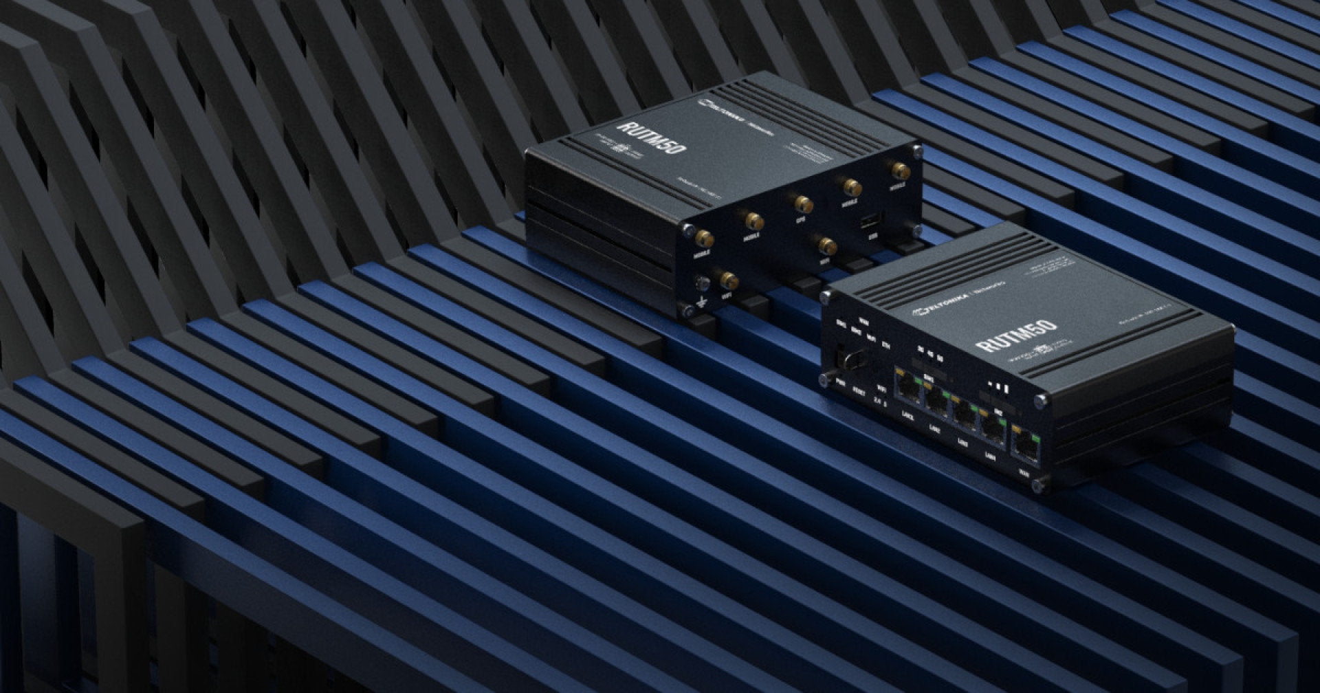 Teltonika RUTM50 - Wireless Router